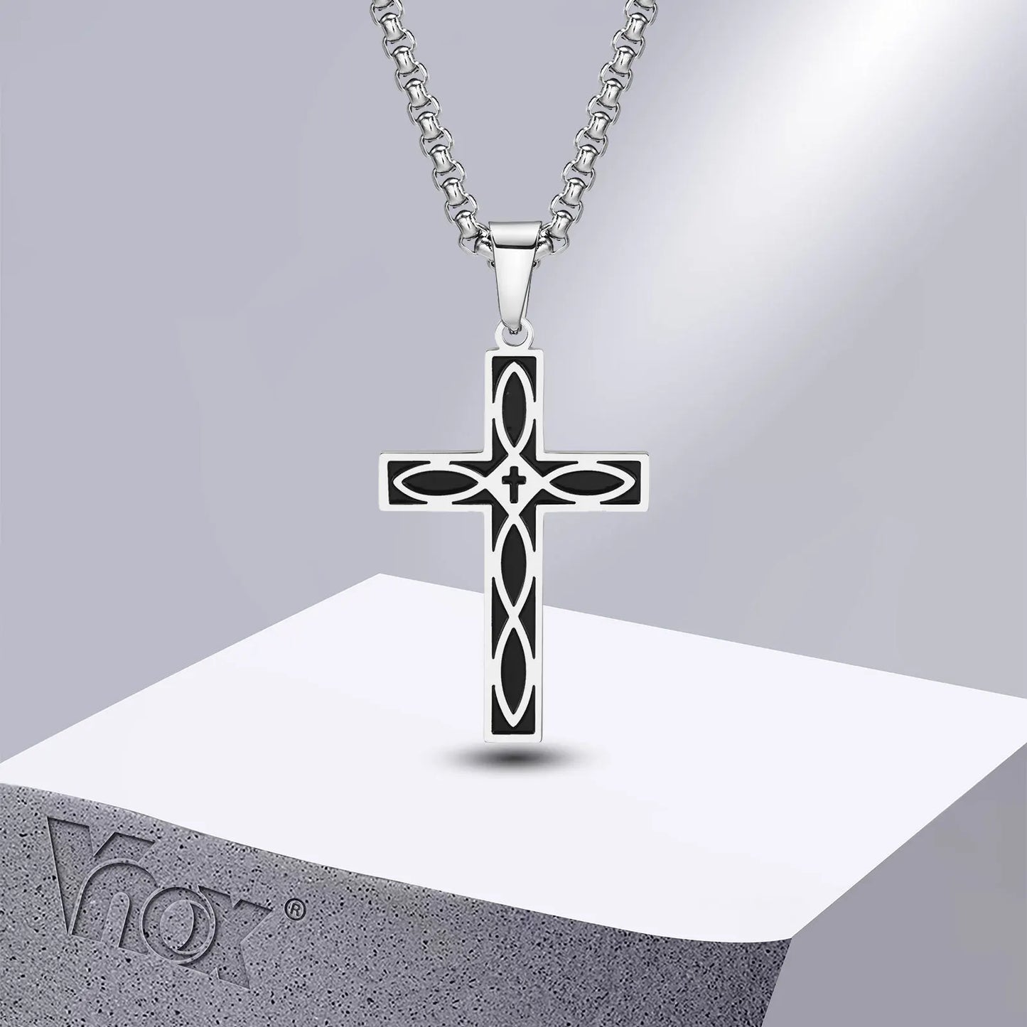 Colar com Crucifixo Preto e Prateado nó celta cruzado para homens e mulheres, pingente viking preto.